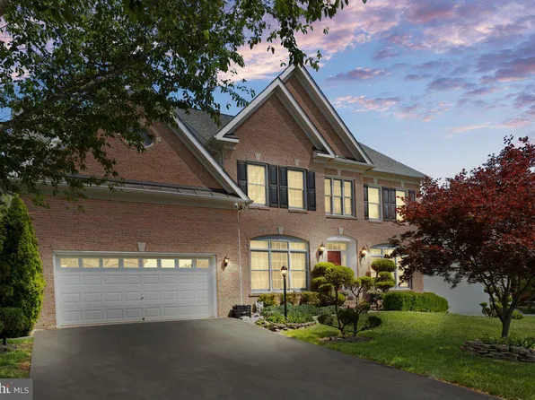 14381 Broadwinged Dr, Gainesville, VA 20155