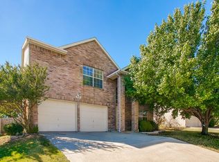 3920 Malibu Sun Dr, Fort Worth, TX 76137