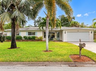 926 Santa Cruz Rd, Cocoa Beach, FL 32931