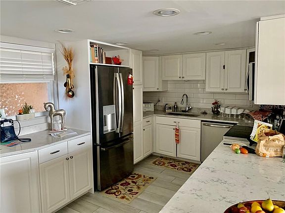 4th image of 5108 Brittany Dr S APT 602