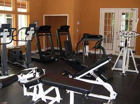 4th image of 5961 Westgate Dr APT 2013