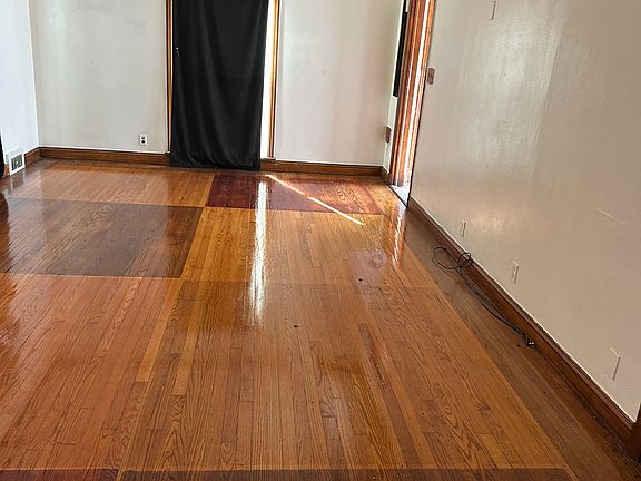 2nd image of 4158 N Toronto St