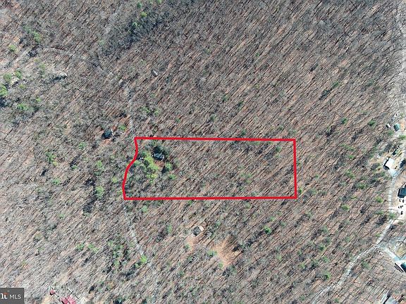 5th image of 1080 Cove Mountain Rd