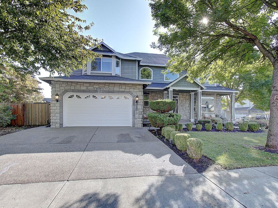 1st image of 9701 NE 108th Ct