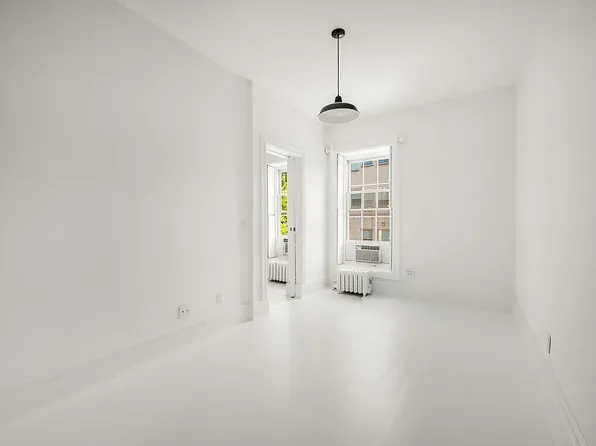 168 West 130th Street image 29 of 62