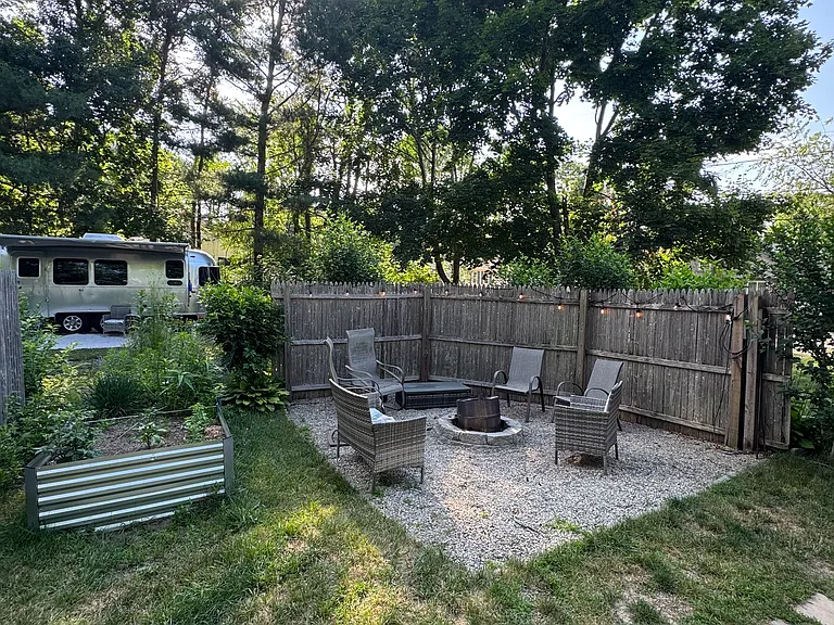 20 Buttonwood Ln — Photo 15