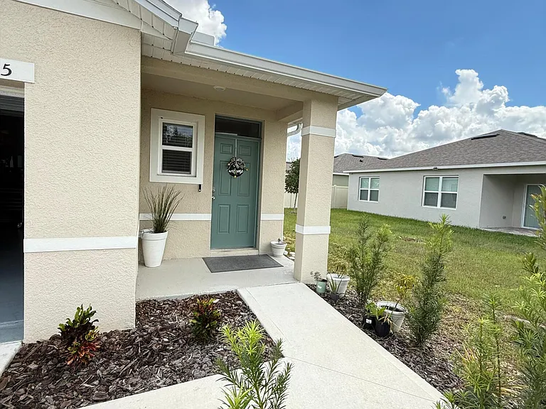 605 Park Place Blvd #605 — Photo 12