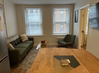 35 Grove St APT 3, Boston, MA 02114