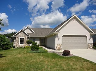 1416 Lee Ave, West Bend, WI 53090