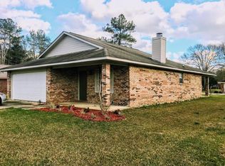 5 Bay Creek Rd, Hattiesburg, MS 39401