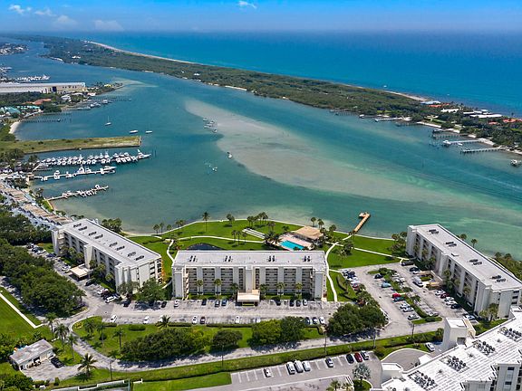 2nd image of 200 Intracoastal Pl APT 105