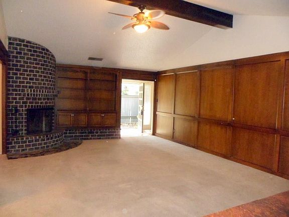 5th image of 1206 Clarion Dr