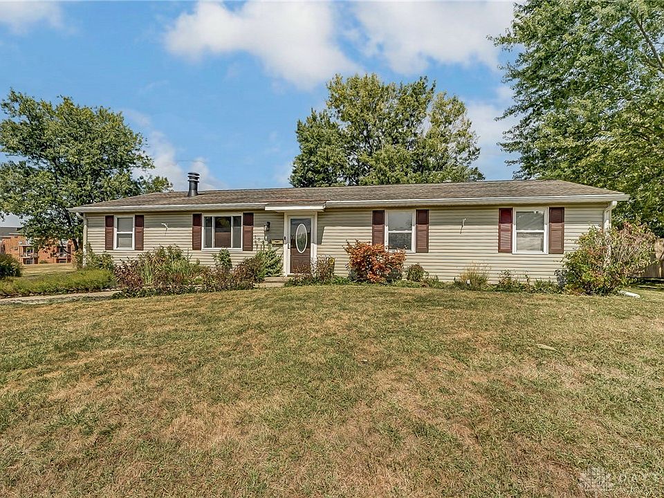1st image of 1024 Stanwood Dr