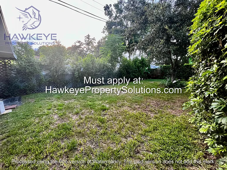 3205 Carleton Cir W — Photo 31