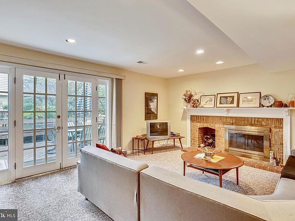 4th image of 7 Harlow Ct