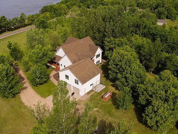 2nd image of 39163 Walker Lake Dr