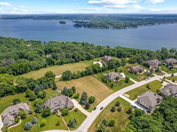 Lt16 Lakeside Ridge COURT, Pewaukee, WI 53072