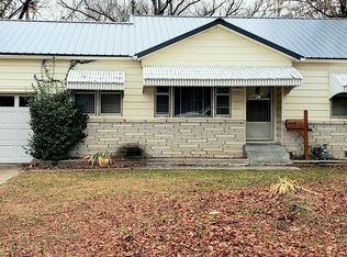 2220 C St NE, Miami, OK 74354