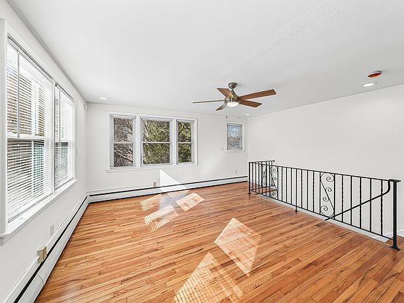 5th image of 709 Morgan Ave Floor 2