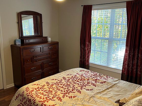 Bedroom #1