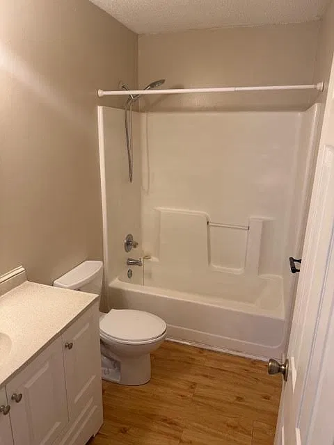 4 bed, $1,795 — Photo 4