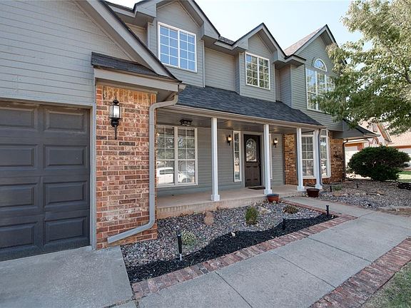 2nd image of 15401 Summit Parke Dr