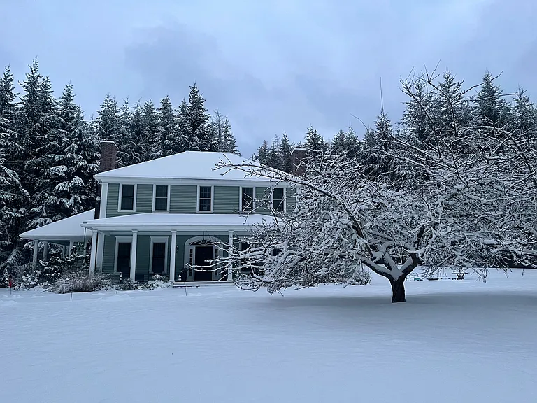 3765 Amble Rd — Photo 3