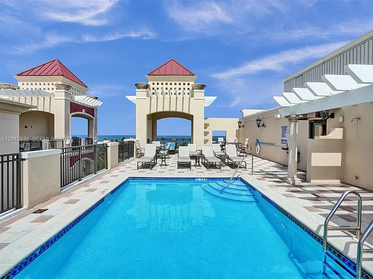 2509 N Ocean Blvd #376 — Photo 35