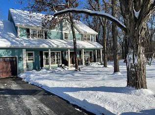 21 Na Au Say Ct, Oswego, IL 60543