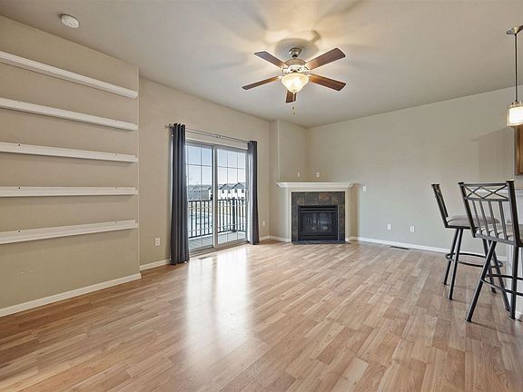 4th image of 475 Glenmoor Pl