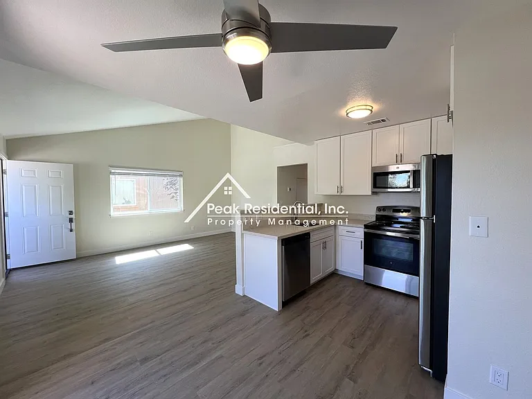 Gardenside Apartments — Photo 48