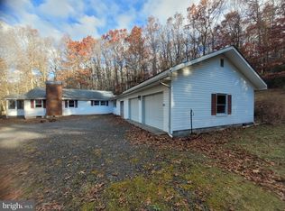 405 Sunnyside Rd, Oakland, MD 21550