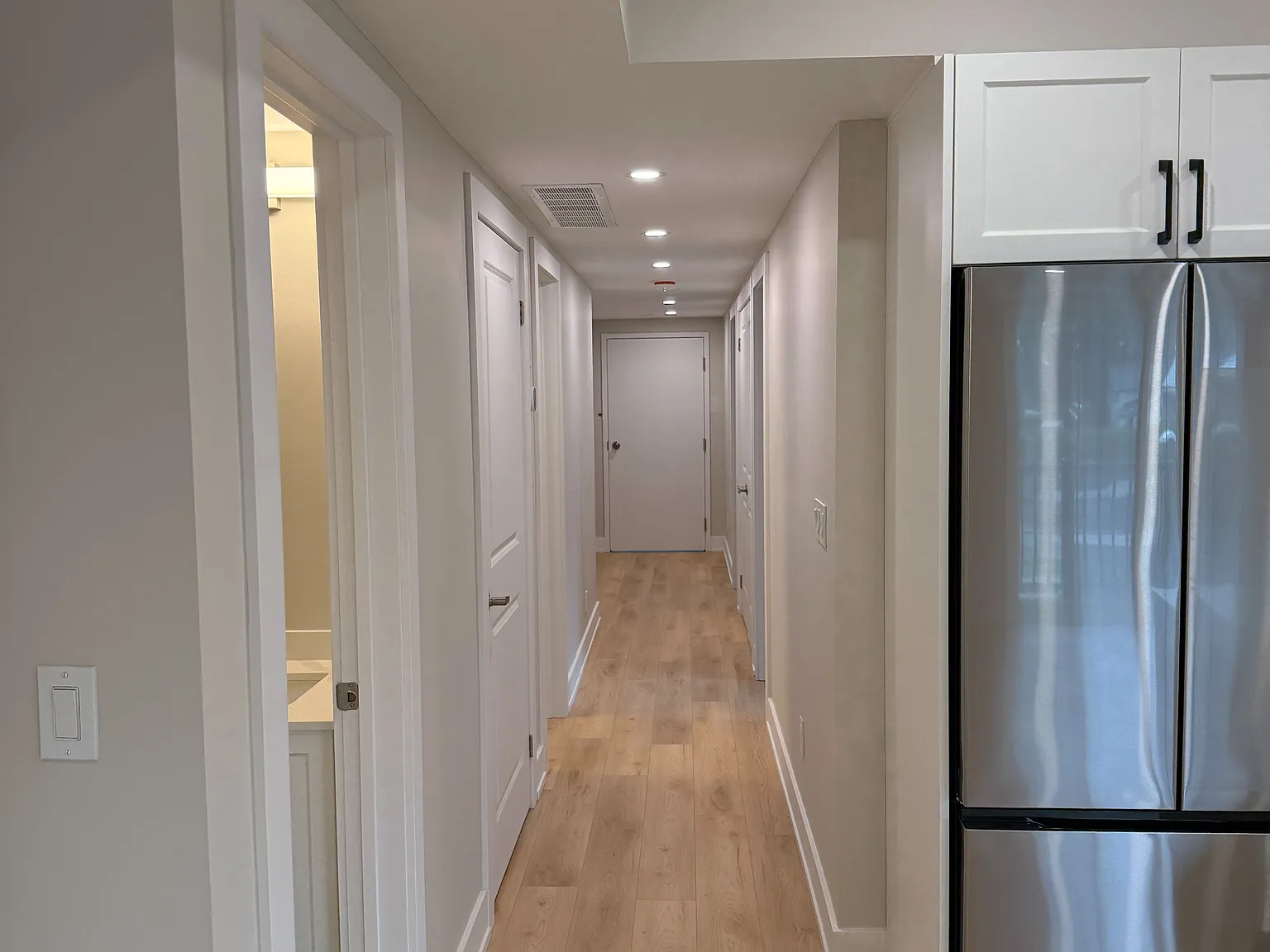 2 bed, $2,500 — Photo 3