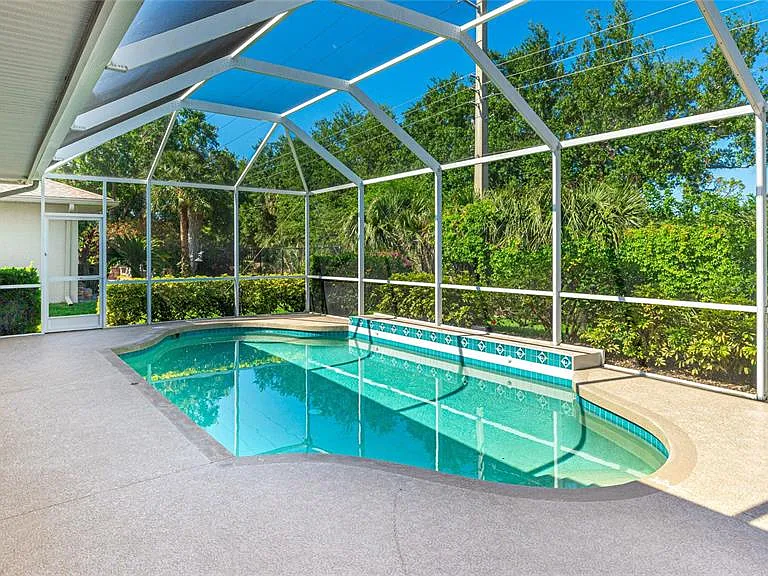 534 Oak Bay Dr — Photo 35