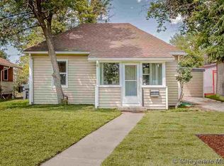 718 E 9th St, Cheyenne, WY 82007
