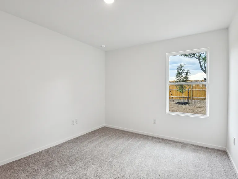 7402 Brownleaf Dr — Photo 10