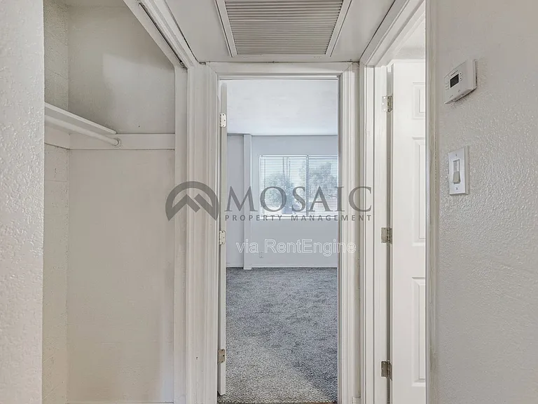 3810 N Maryvale Pkwy #1050 — Photo 7