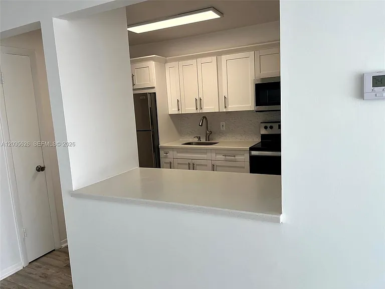 802 NW 87th Ave #321 — Photo 32