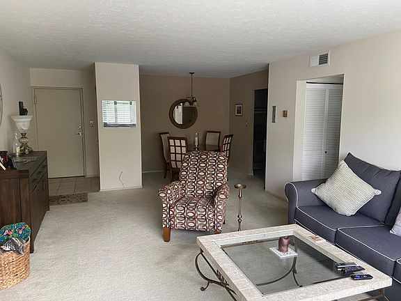 5th image of 20333 Detroit Rd APT 407