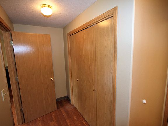 5th image of 16310 NE 31st St