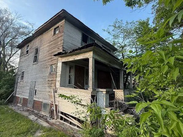 44 Grove St, Highland Park, MI 48203