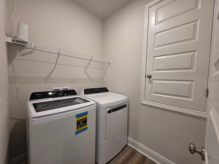 8057 Fir Tree Dr — Photo 39