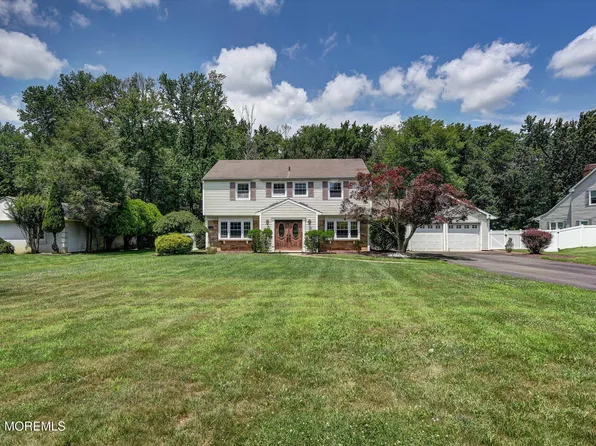 25 Forman Lane, Manalapan, NJ 07726