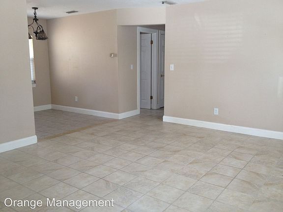 2nd image of 11 E Winter Park St