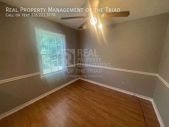 3rd image of 4704B Lawndale Dr