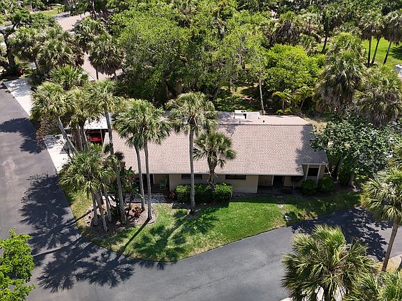 2nd image of 5037 Village Gardens Dr #2222
