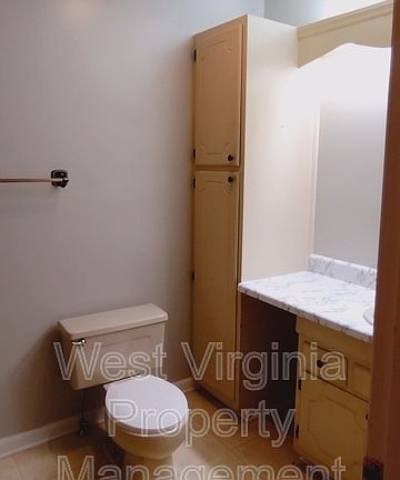 5th image of 184 Wyndale Dr #22
