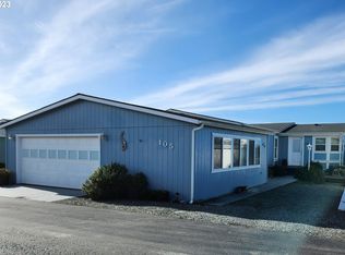 94120 Strahan St #105, Gold Beach, OR 97444