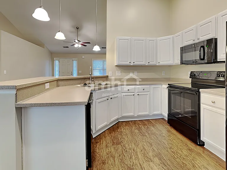 128 Heartstone Cir — Photo 7