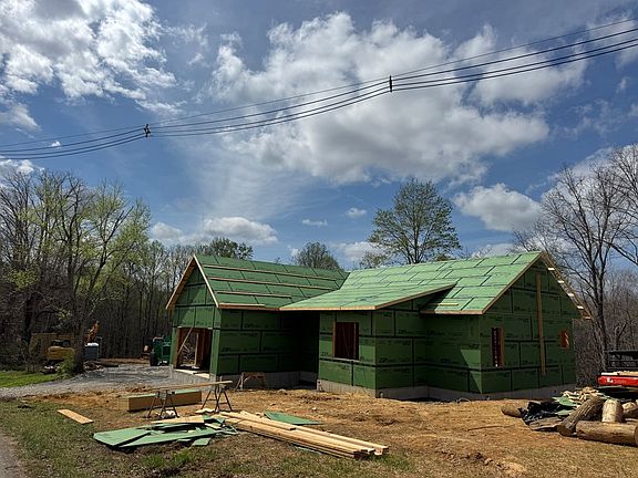 2nd image of 4000 Star Point Rd
